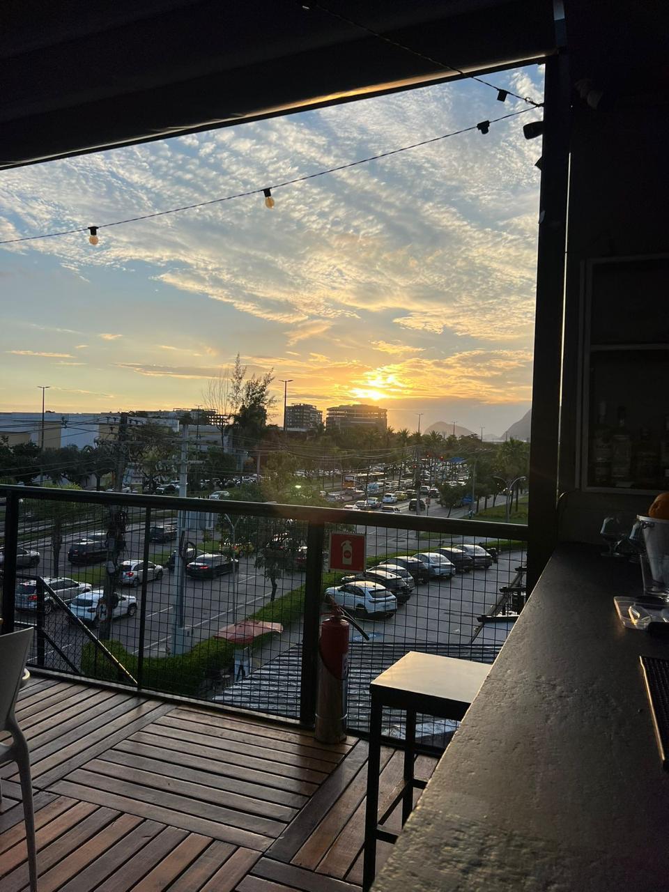 Vista do pôr do sol da Barra